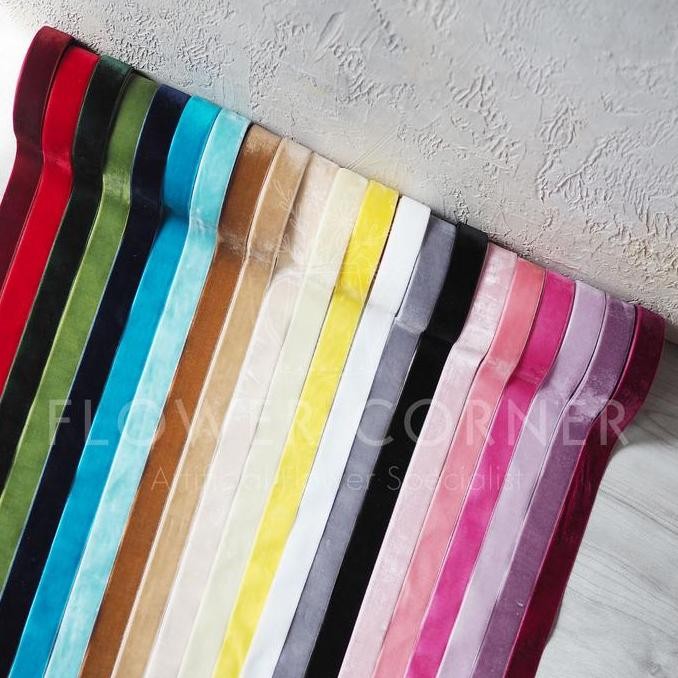 

ready Pita Velvet Beludru Lebar 2.5 cm - Panjang 5 Yard (A24004)