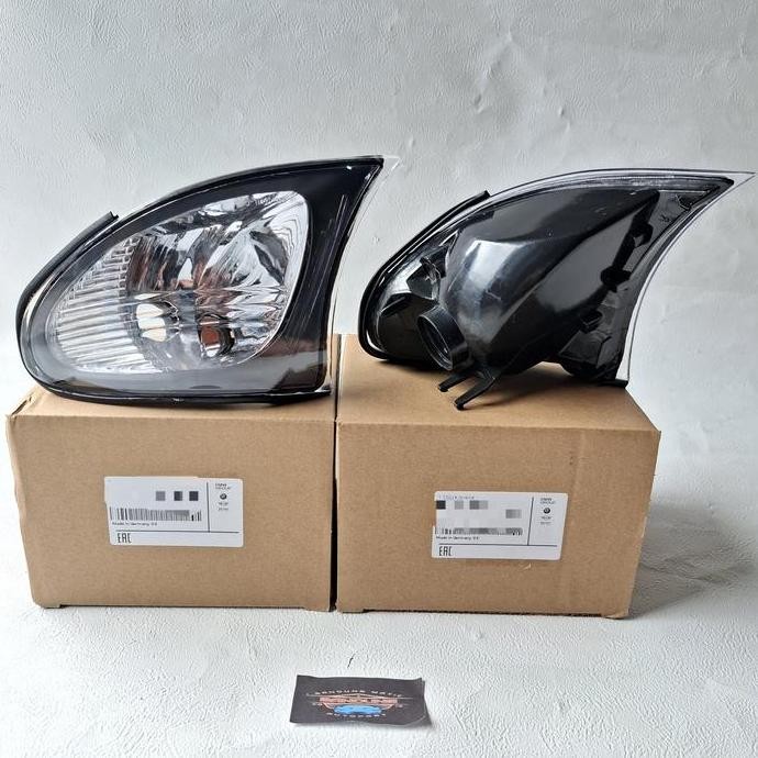 . lampu sein depan BMW E46 Facelift thn 2002-2004