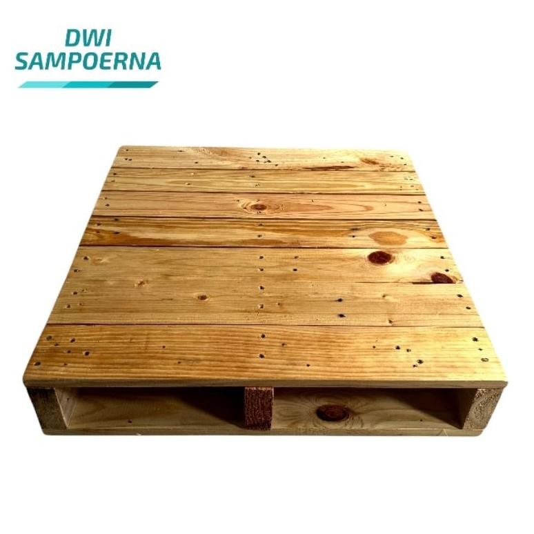 

PALET KAYU 60X60X12CM ( BISA CUSTOM) UNTUK TATAKAN BARANG DLL