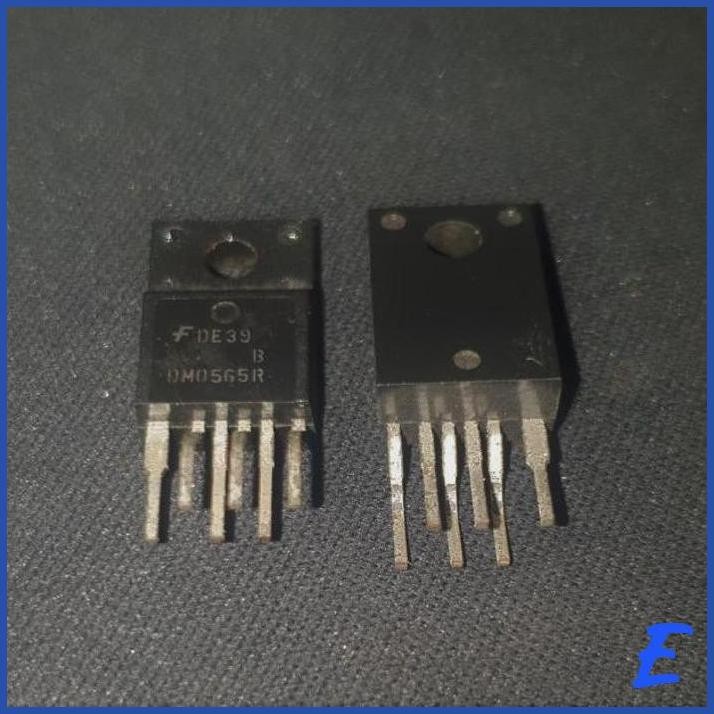 | BHG | IC DM0565R DM 0565 R PULSE WIDTH MODULATOR-PWM POWER SWITCH