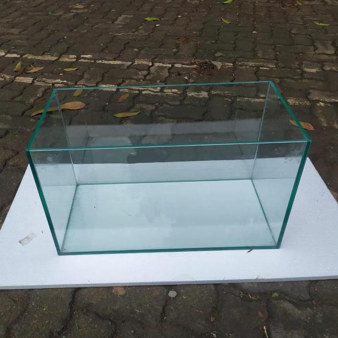 Aquarium Kaca Rimless / Gosok Halus Ukuran 60X30X40Cm