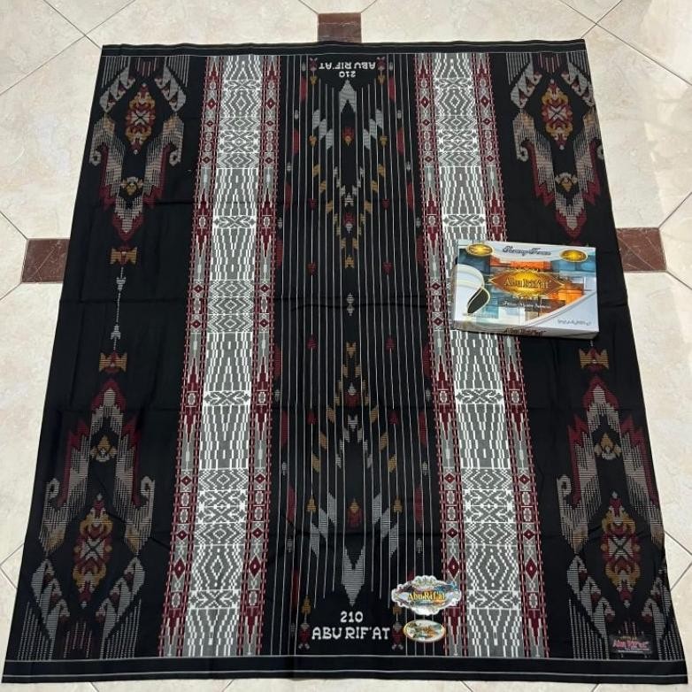 Sarung Abu Rif'at Motif Kembang Sarung abu rifat