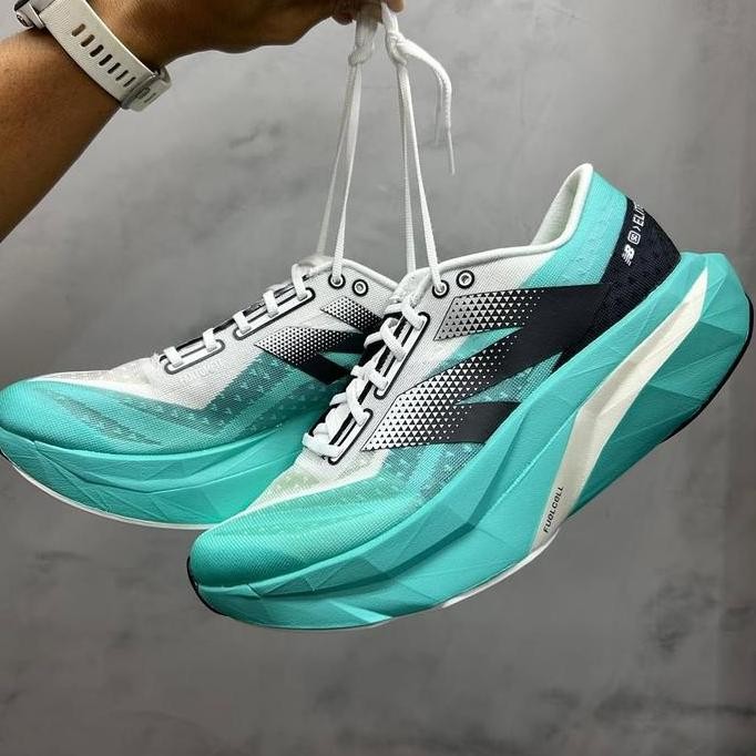 Tersedia Sepatu Running Original NB Fuelcell Sc Elite V4  Sky Blue BNIB