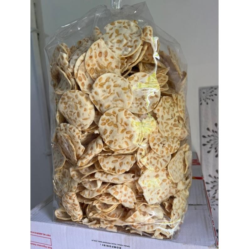 

Kripik Tempe Sagu Crispy 1 Bal 2kg Renyah Higienis