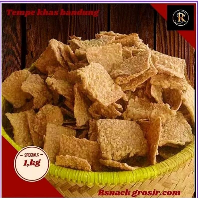 

Cemilan keripik tempe original asin gurih manis pedas renyah enak khas bandung 1kg