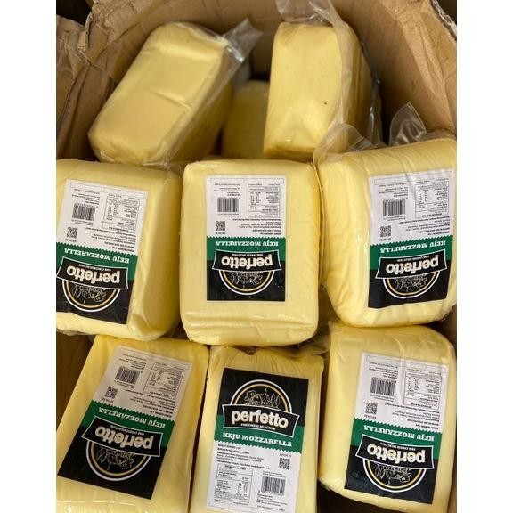 

Keju Mozzarella Perfetto 1kg Original Beku