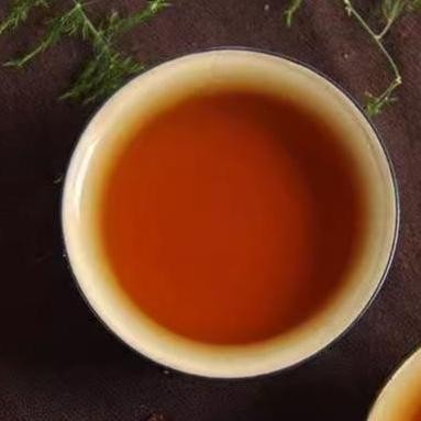 

Yunnan Puerh Ripe Tea Yiwu Old Material 357Gr Maison Auratea