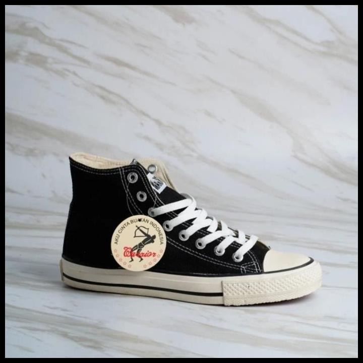 Terlaris Sepatu Sekolah Warrior Hitam Putih Tinggi / Sepatu Sekolah Nb Original Good Quality