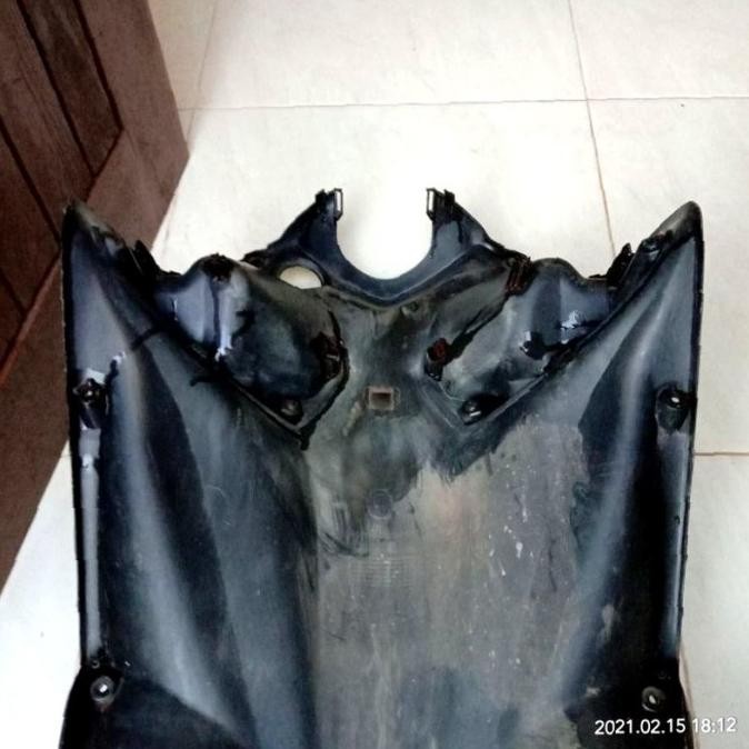 Sparepart dan Aksesoris kendaraan  Cover Kontak Suzuki Skydrive. original. Seken bekas copotan motor