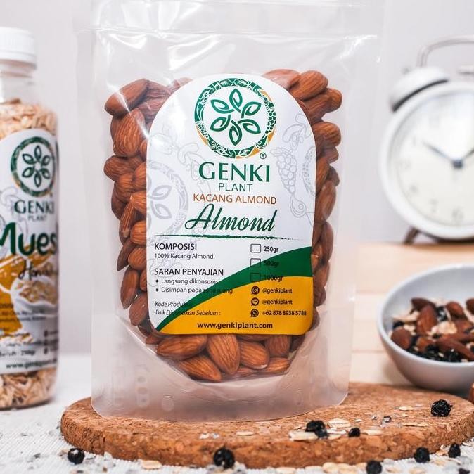 

Almond Whole Natural / Kacang Almond Utuh - 1 Kg