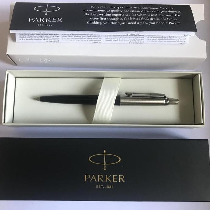 

Pulpen Parker Jotter Spc Ballpoint Black Crome Trim