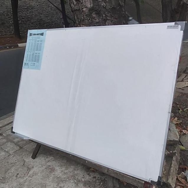 

White Board Gantung 120 X 90 Cm