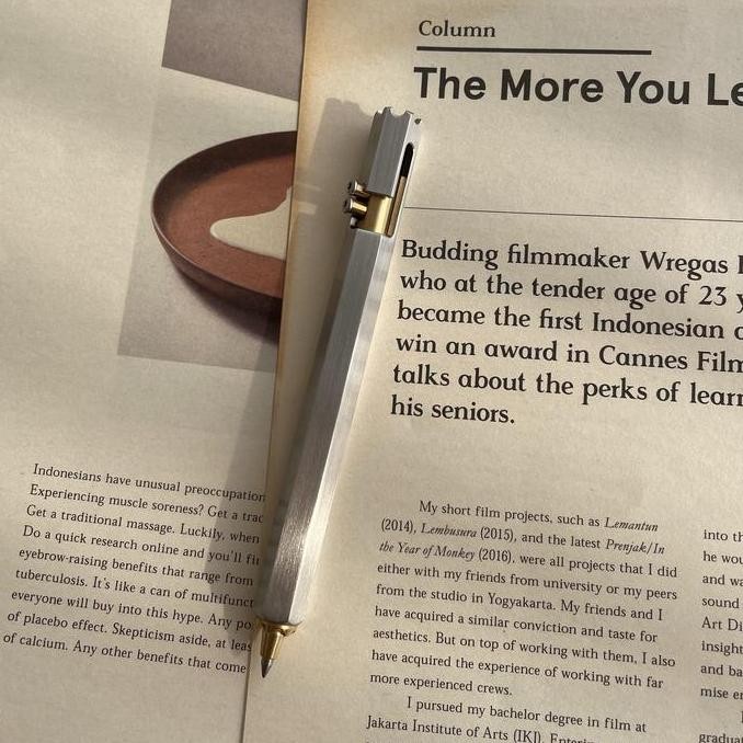 

Pulpen Aesthetic / Pena Aesthetic / Pulpen / Bolpoin / Silver Metal (Hexagon) Pen