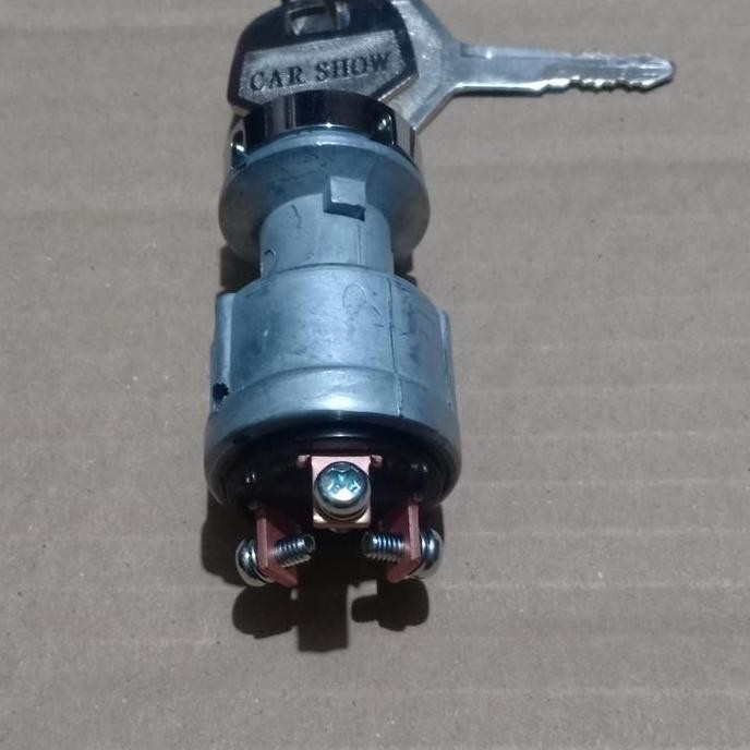 

Terlaris Kunci Kontak Genset 3 Kaki