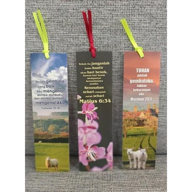 

Kartu ayat Firman alkitab Pembatas Alkitab dan Buku Ayat ayat Emas Kata kata Rohani Burung Gereja ayat emas alkitab