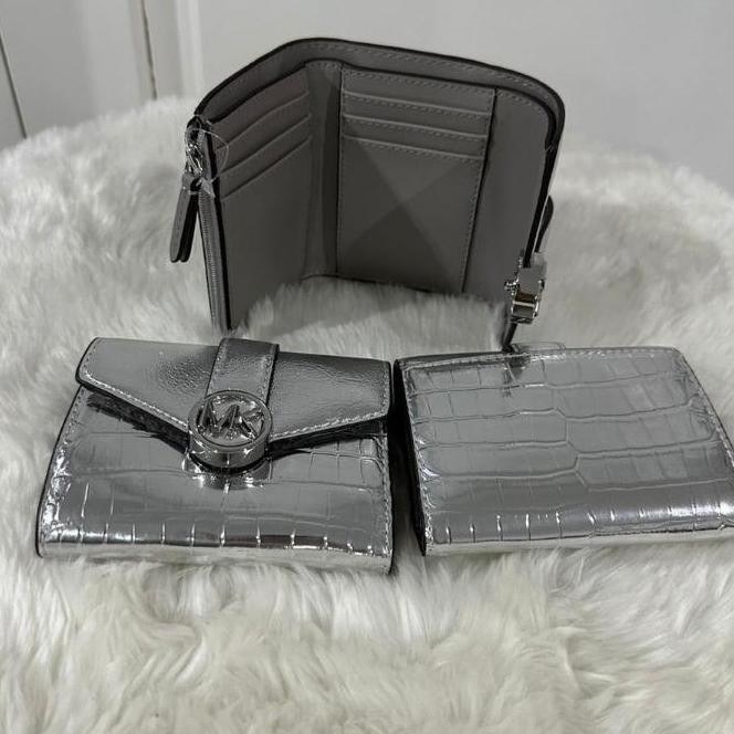 Sale Dompet Original Mk Carmen Medium Flat Bifold Wallet