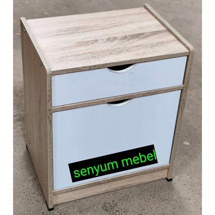 

Terlaris Nakas Meja Kecil Meja Kamar Lemari Kecil