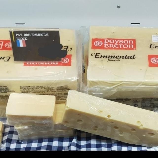

Murah Payson Breton Emmental Cheese Keju French 1Kg