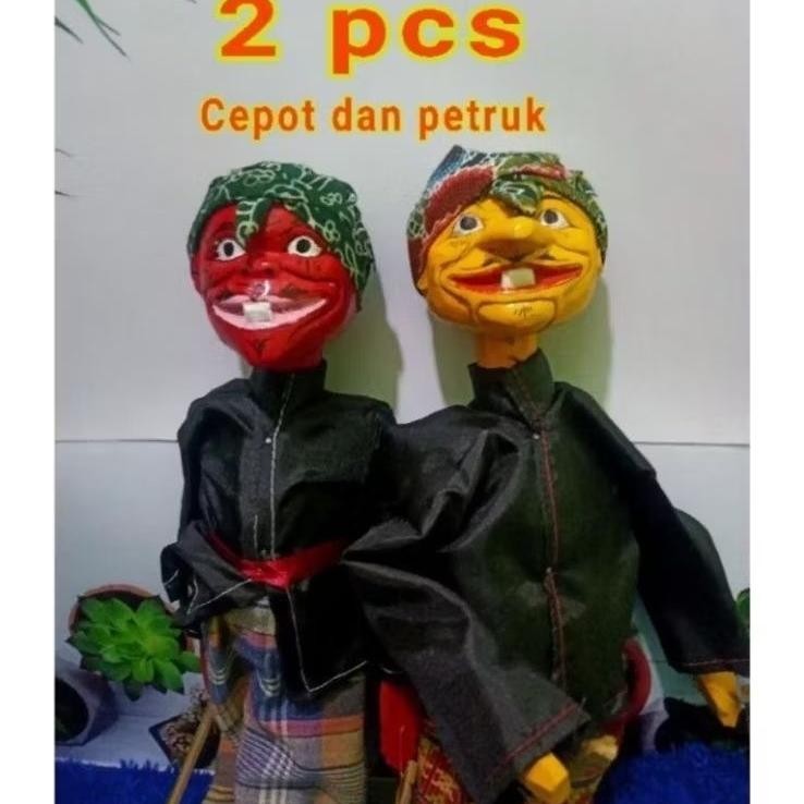 wayang golek Cepot berikut dewala 2 pcs AST