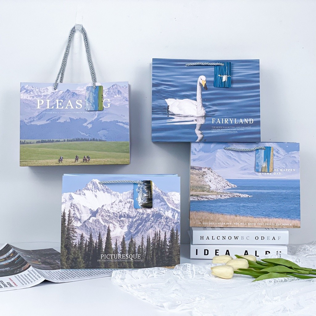 

PAOPAO Paperbag Romantic The Cinta Love Gift Bag Lucu Tas Kado Premium