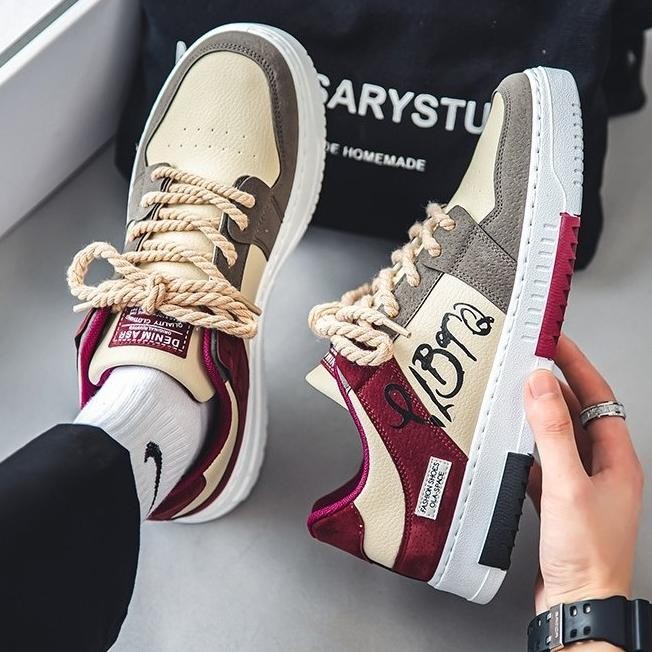 Sepatu Sneakers Pria Model Terbaru Sepatu Sneakers Pria Impor Model Kekinian