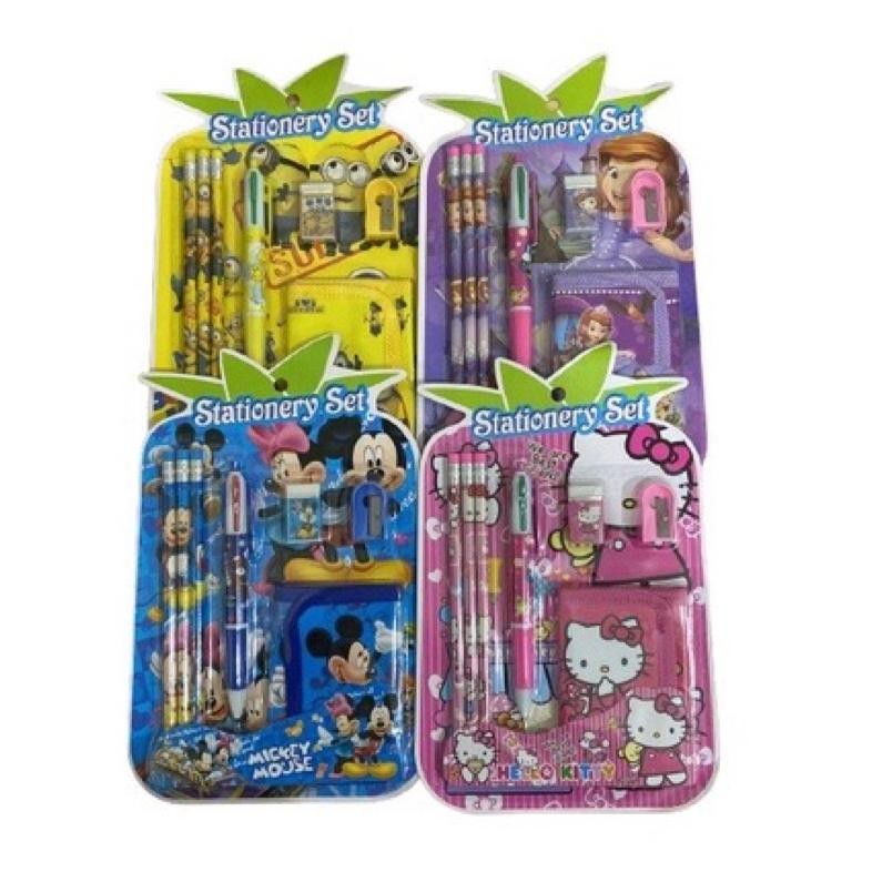 

JoeragnlapakAlat Tulis Set Lucu Karakter Anak Sepaket Pensil Bulpoint Rautan Penghapus Dompet Stok
