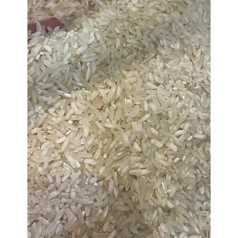 

Beras Rojolele 5 Kg 5 Liter 10 Kg 10 Liter 20 Kg 20 Liter 25 Liter Kualitas Medium dan Premium RB10