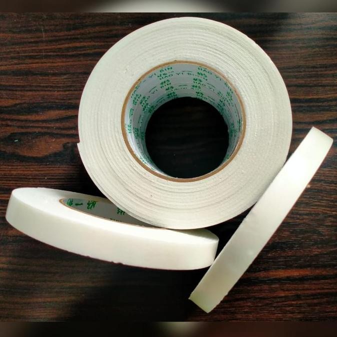 

Double tape foam putih 15mm x 5m double tape busa putih lakban foam
