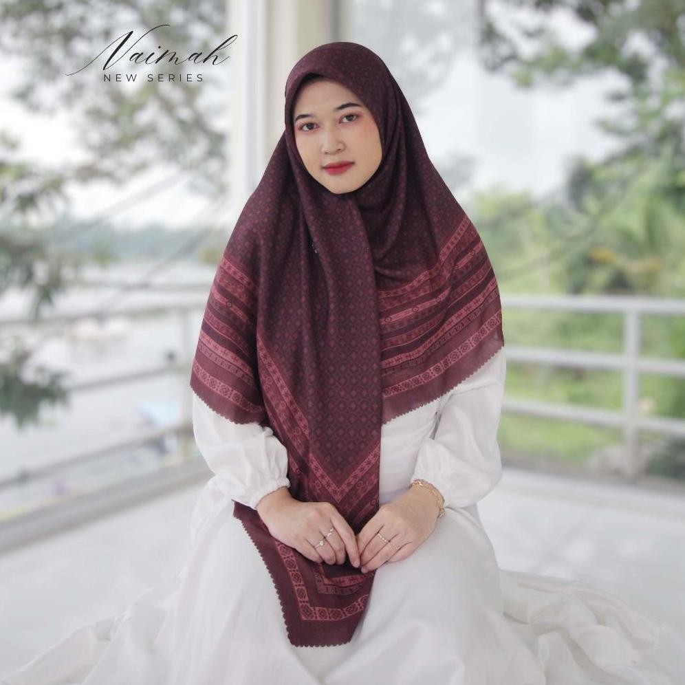 Hijab Segi Empat / Syari Motif /Jilbab Jumbo  NAIMAH Series 140x140 & 120x120 RB11