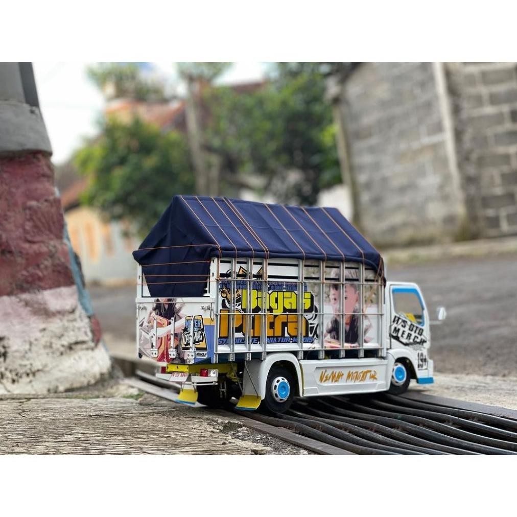 Mainan Truk Oleng Asli Ukuran Jumbo Full Lampu Bonus Terpal Mainan Truk Trek Truck Oleng Ukuran Jumb