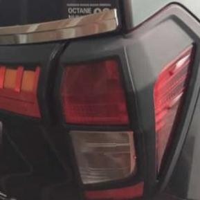 GARNISH LAMPU BELAKANG CALYA