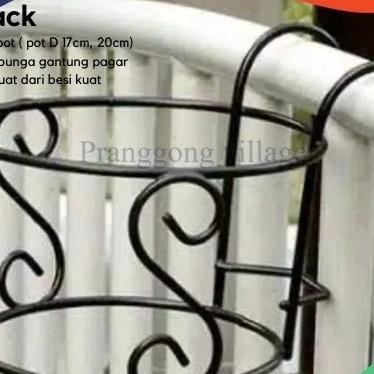 Rak Pot Bunga Gantung Pagar Balkon S Rak Gantungan Besi Pot Pagar