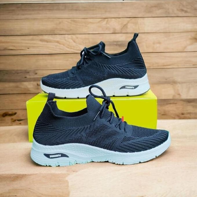 Nazaru Sepatu Rajut Wanita Sneakers Casual Shoes Olahraga Sport Black Hitam Putih (Best Quality)