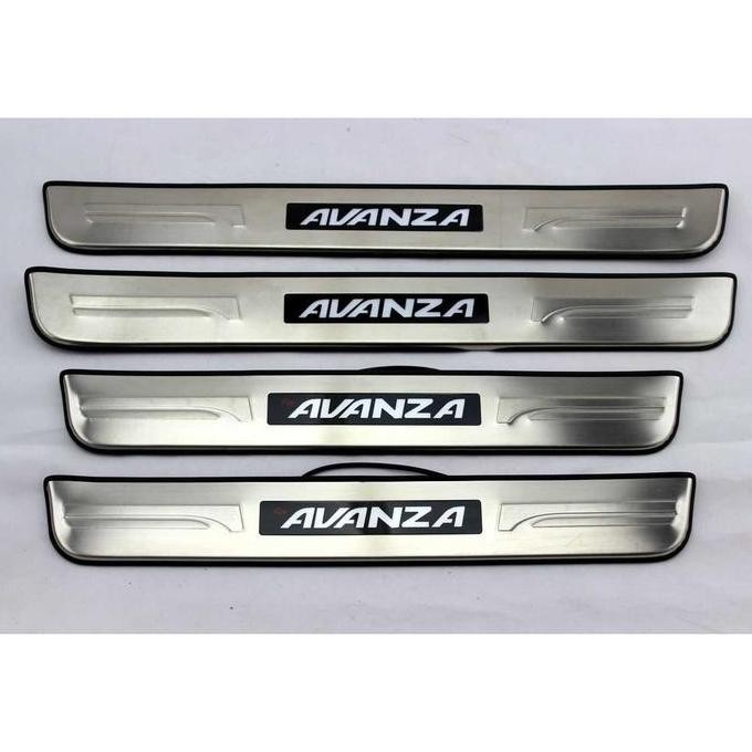 Sillplate Samping / Door Sill Plate  Stanless Led Nyala  Old / New / All New Avanza / Veloz Termurah
