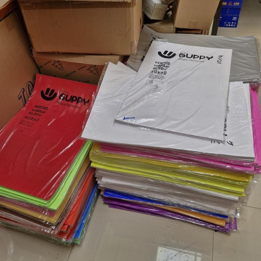 

JH8 10 Lembar Kertas Paper Spotlight Asturo Merk Guppy 40x60cm Warna Warni Belakang Putih