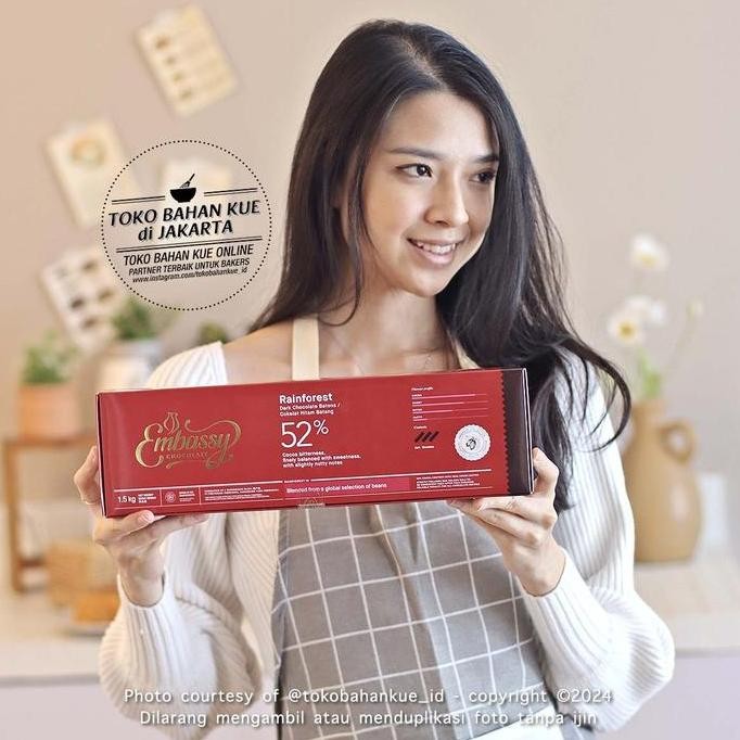 

Chocolate Batons Tulip E.O.C Couverture Sticks 52% Stik Coklat 1,5Kg