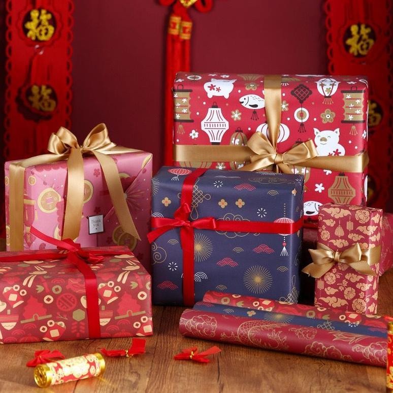 

JH8 Customize Wrapping (Gift Paper + Template Greeting Card) by Plateful Co