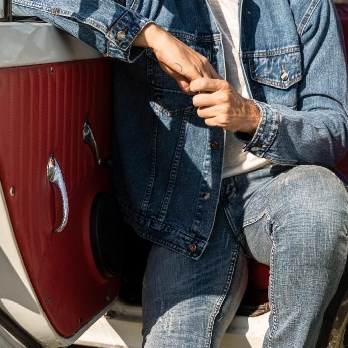 Weird Jeans - Mid Blue - Jacket Denim Biru Pria Ripped Slimfit