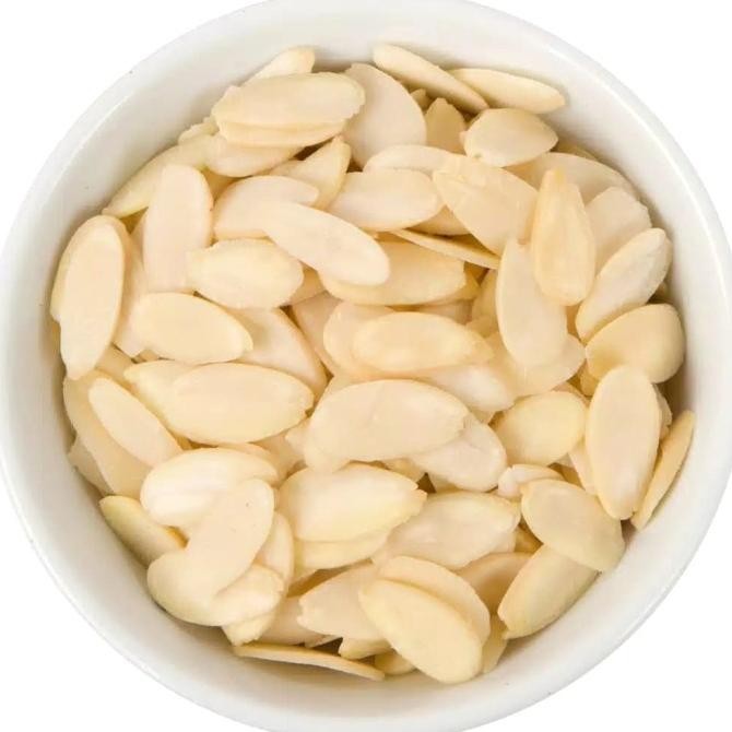 

raw kacang almond slice kenari mentah iris premium good quality 500 gr termurah