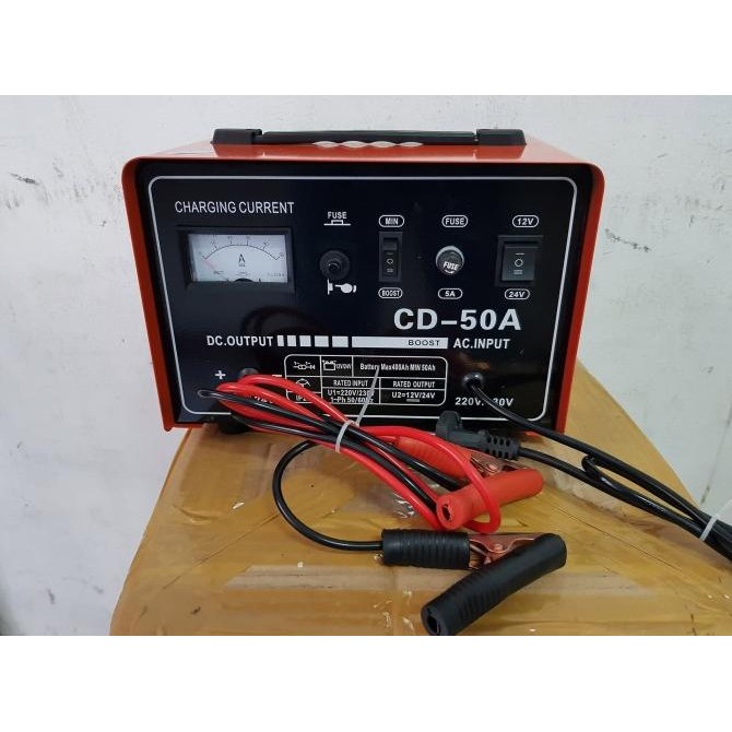 Charger Aki 50 Ampere Bisa Accu 12V & 24V Merk Rocia / Baterai