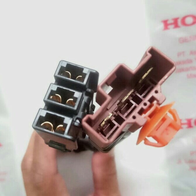 Spesial Kabel Soket 3 Pin Ecu Ecm Ecg Original Honda Vario 125 Vario 150 Pcx