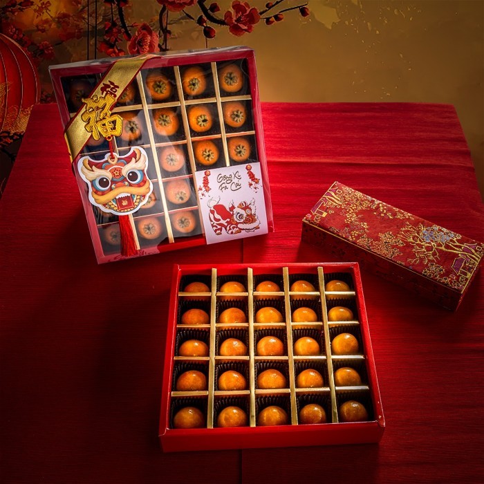 

READY HAMPERS KUE NASTAR BOX PREMIUM IMLEK MIX WYSMAN ENAK MURAH