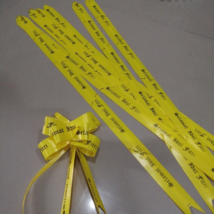 

Terlaris Pita Serut Besar Idul Fitri Lebaran Size 22mm isi 10pcs SALE