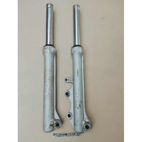 As Tabung Shockbreaker Shock Breaker Sok Beker Absorber Depan Set Kanan Kiri Yamaha Jupiter Z Burhan