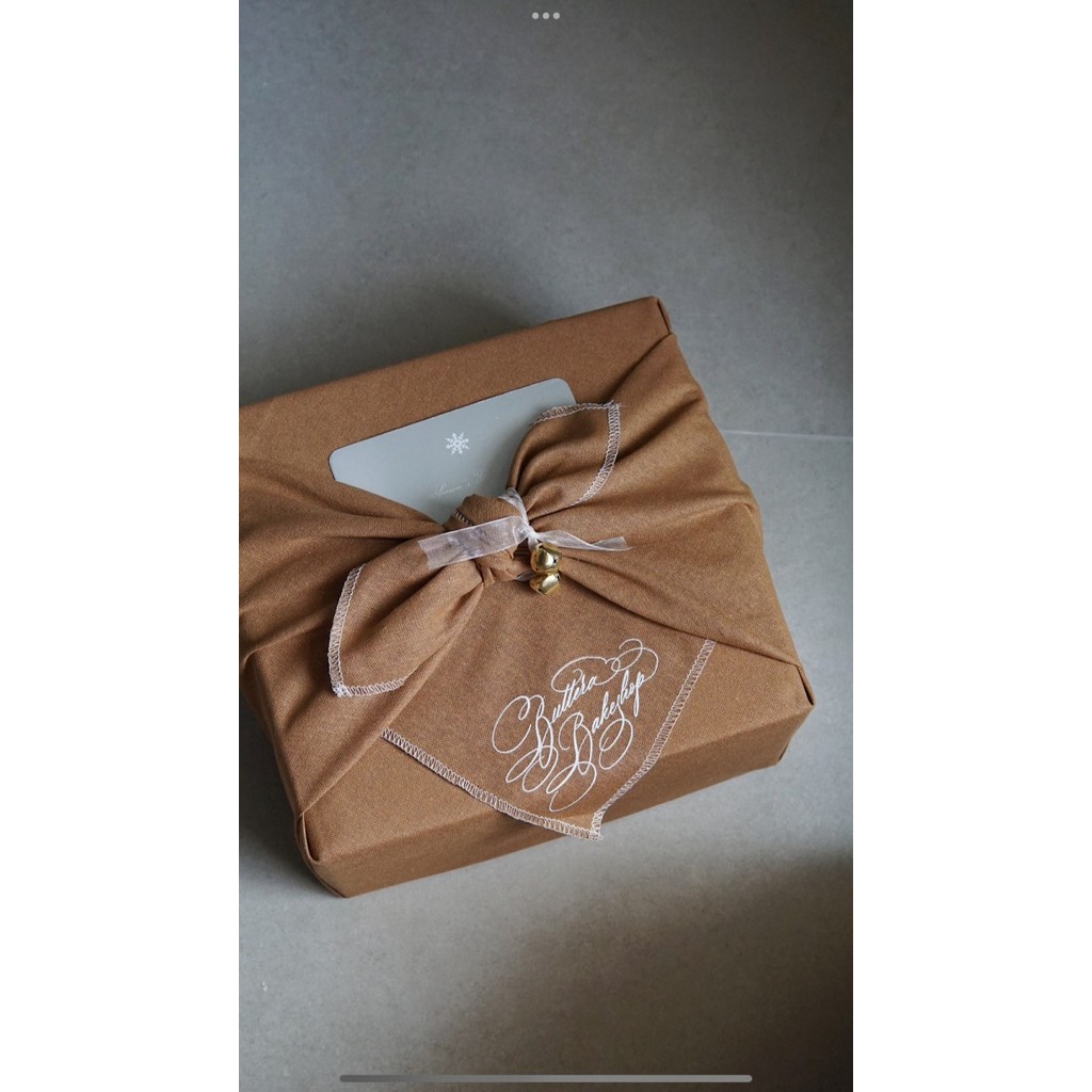 

Buttera Christmas Package - Carol Terlaris