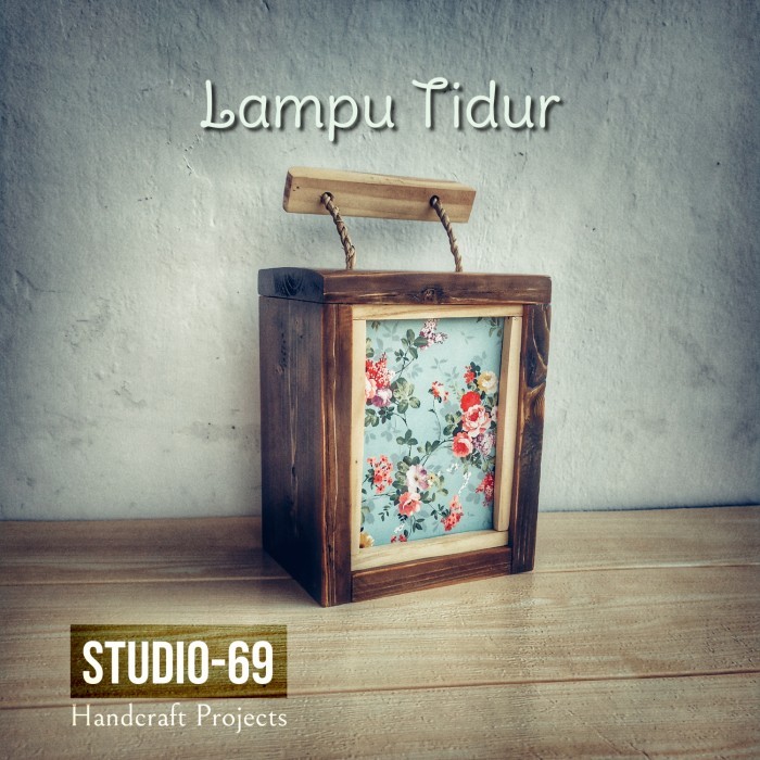 Lampu meja, lampu tidur kayu vintage