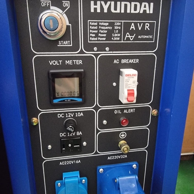 Genset silent diesel 5000 watt Hyundai HDG6500DSL