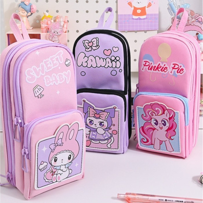 

TERLARIS! Kuromi Melody Panda Pensil Case 6 Lapis Besar Kapasitas Multifungsi Tahan air Siswa Kanvas