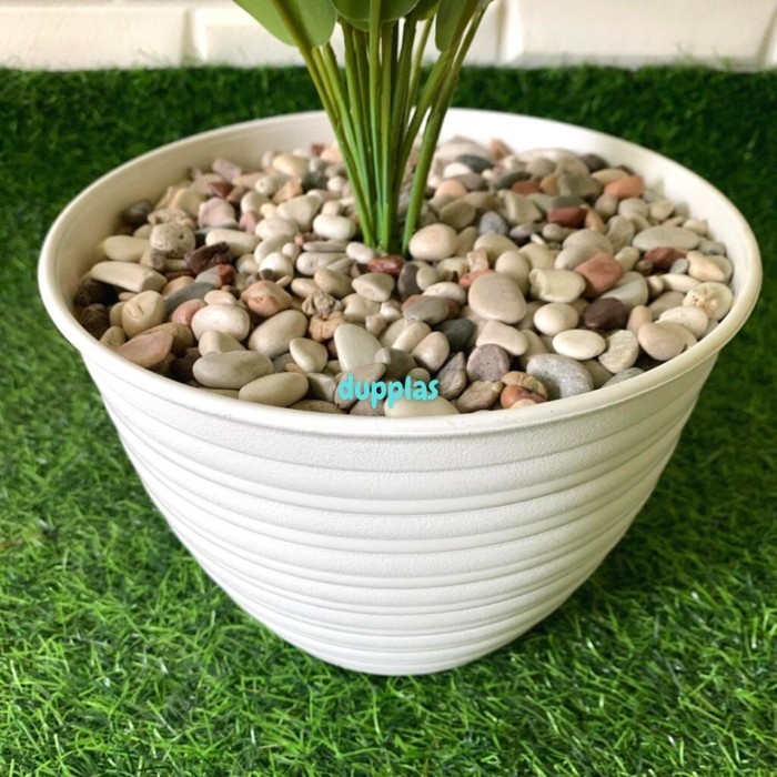 POHON DAUN PANDAN BALI HIJAU TANAMAN ARTIFISIAL POT TAWON ARTIFICIAL