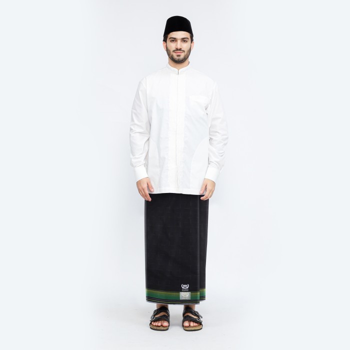 Kosanshoop Sarung Bhs Cosmo Silver Motif K26 Prc Hitam Hijau